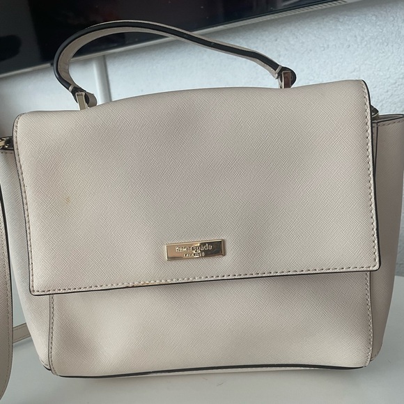 Kate Spade Purse - Picture 2 of 8